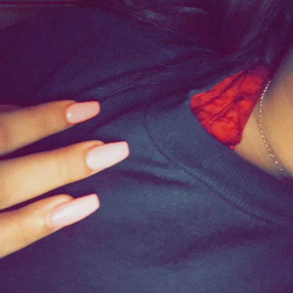 Meet your Posher, Krysten - Picture 1 of 1